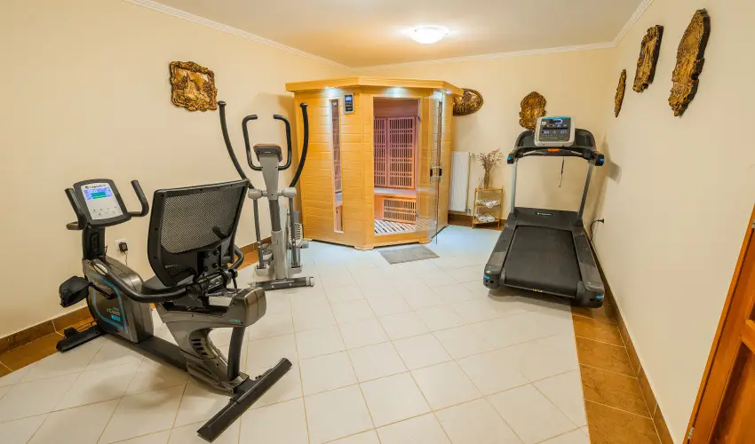 Boglrka Panzi-tterem  Mezkvesd - Pnksd (min. 2 j)