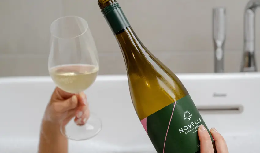 Bohm Borklub Tllya - Pnksd