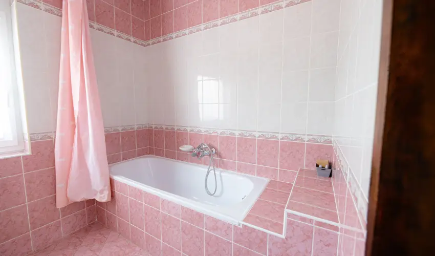 Borb�la Vend�gh�z Gyenesdi�s - P�nk�sd (min. 2 �j)