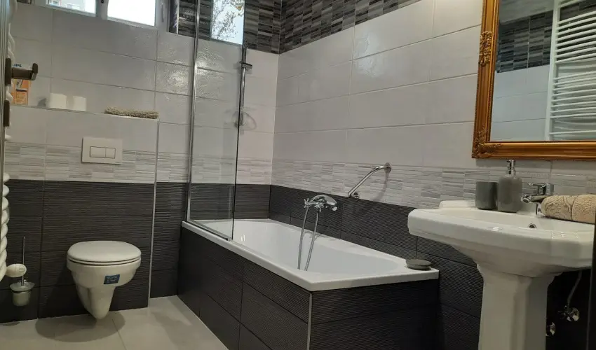 Borostyn Szllshely Debrecen - Pnksd (min. 2 j)