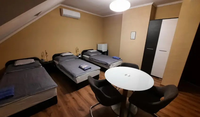 Borostyn Szllshely Debrecen - Pnksd (min. 2 j)