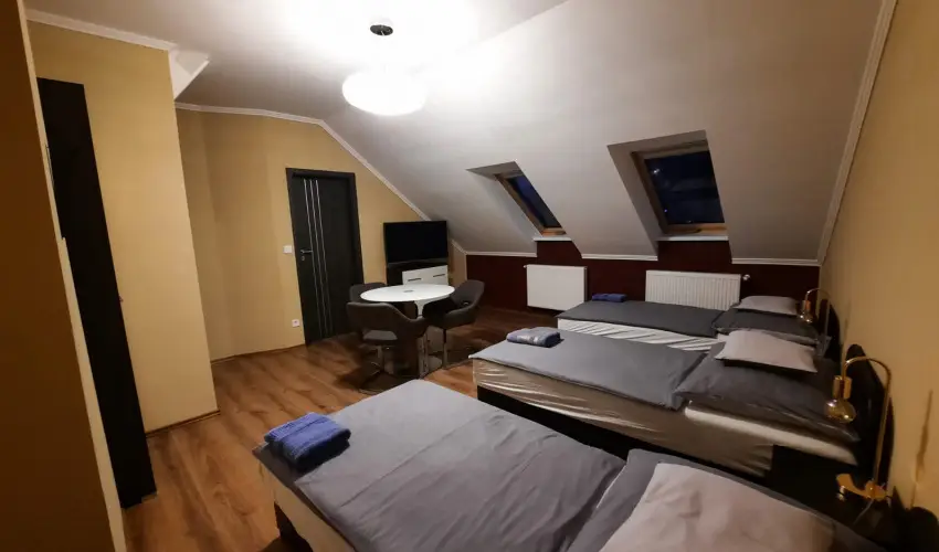 Borostyn Szllshely Debrecen - Pnksd (min. 2 j)