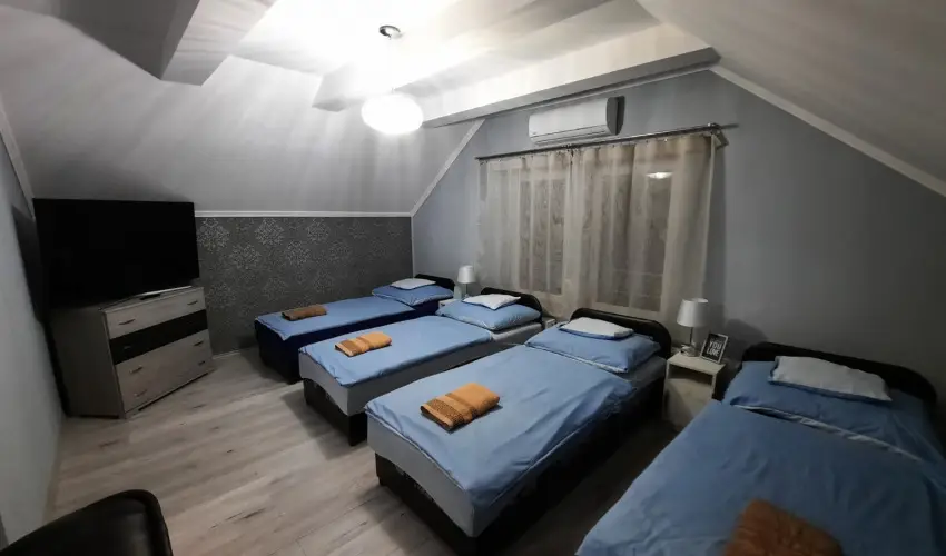 Borostyn Szllshely Debrecen - Pnksd (min. 2 j)