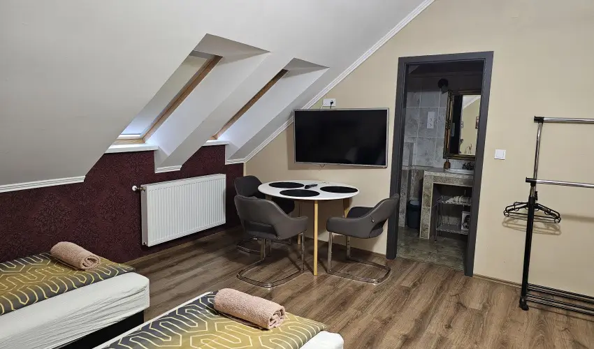 Borostyn Szllshely Debrecen - Pnksd (min. 2 j)