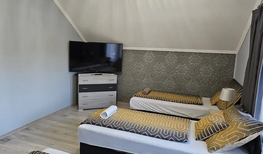 Borostyn Szllshely Debrecen - Pnksd (min. 2 j)