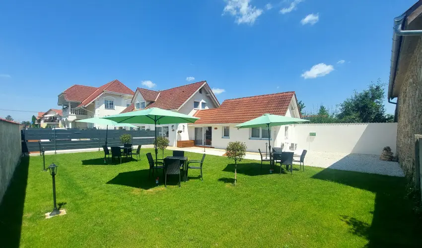 Bk City Apartments Bk, Bkfrd - Pnksd