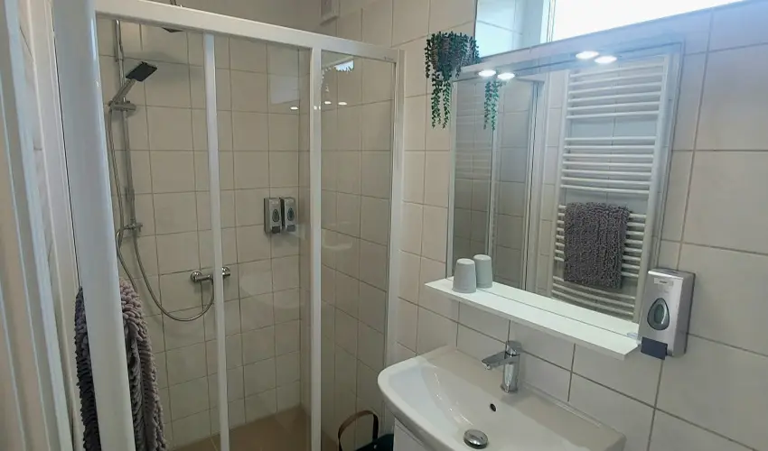 Bk City Apartments Bk, Bkfrd - Pnksd