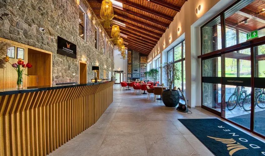 Cardoner Hotel Pilisszentkereszt - Pnksd