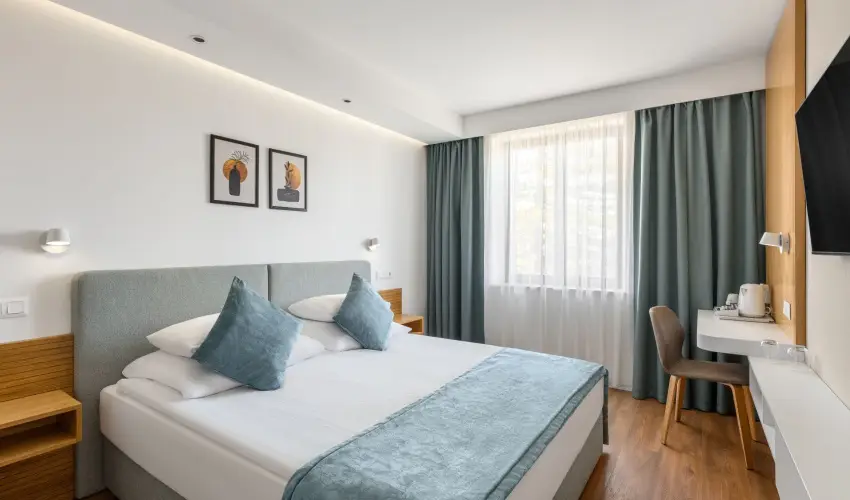 Cardoner Hotel Pilisszentkereszt - Pnksd