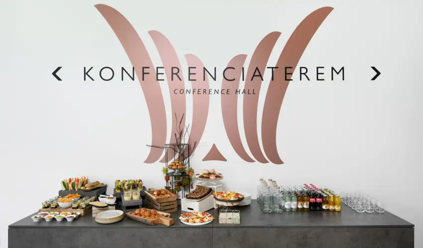 Cardoner Hotel Pilisszentkereszt - Pnksd