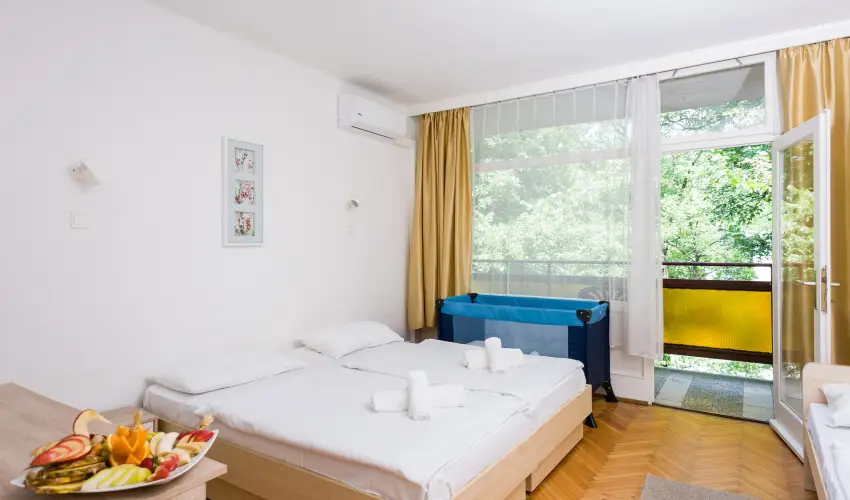 CE Napfny Hotel  Sifok - Pnksd