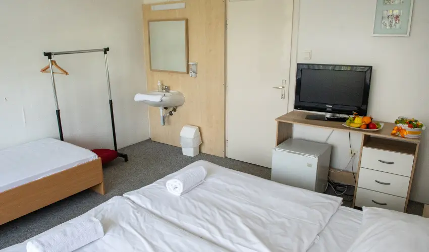 CE Napfny Hotel  Sifok - Pnksd