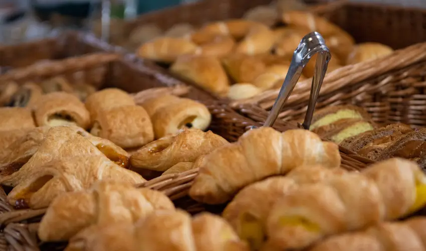 CE Plaza Hotel Si�fok - P�nk�sdi hossz� h�tv�ge Dollyval (min. 3 �j)