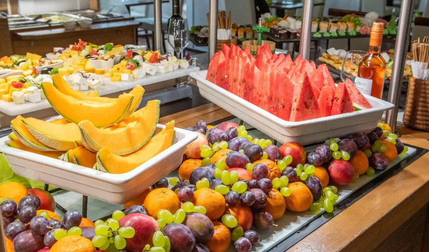 CE Plaza Hotel Si�fok - P�nk�sdi hossz� h�tv�ge Dollyval (min. 3 �j)