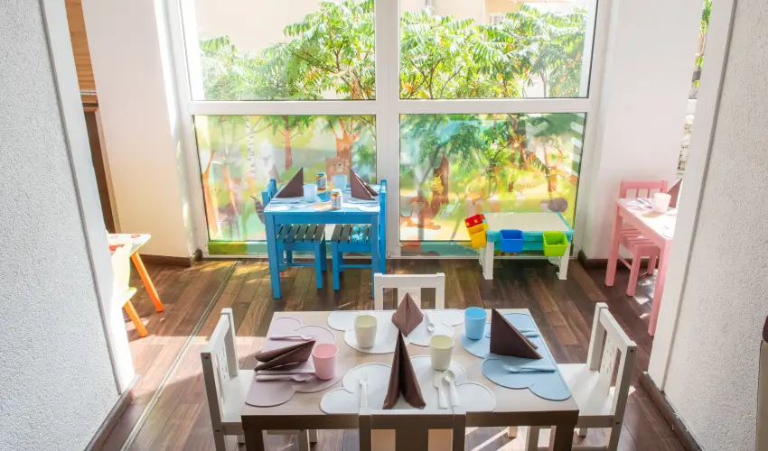 CE Plaza Hotel Si�fok - P�nk�sdi hossz� h�tv�ge Dollyval (min. 3 �j)