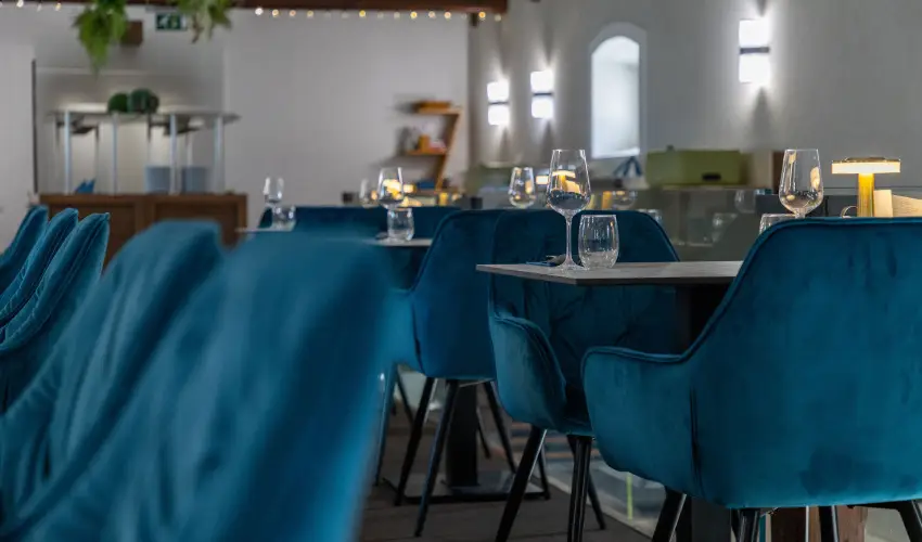 CE Plaza Hotel Si�fok - P�nk�sdi hossz� h�tv�ge Dollyval (min. 3 �j)