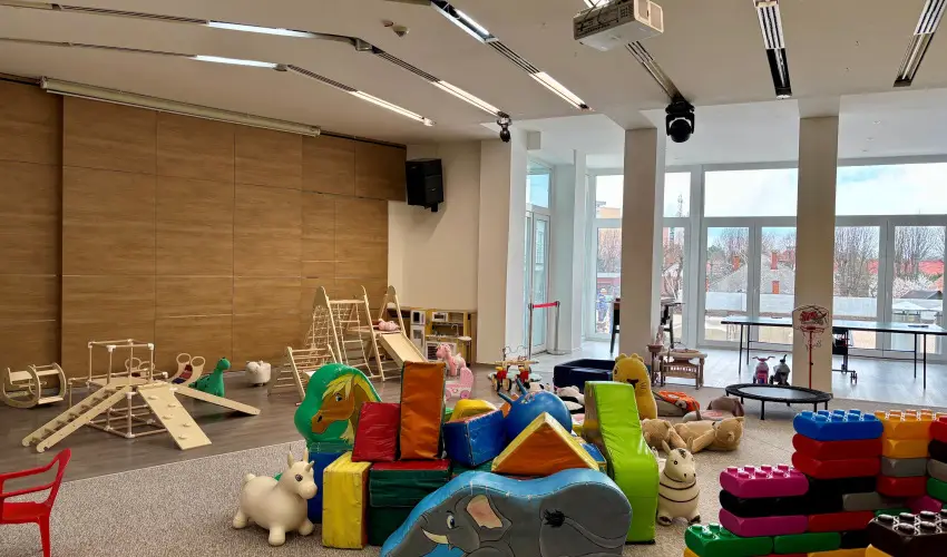 CE Plaza Hotel Si�fok - P�nk�sdi hossz� h�tv�ge Dollyval (min. 3 �j)