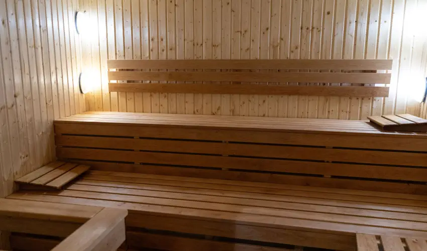 CE Plaza Hotel Si�fok - P�nk�sdi hossz� h�tv�ge Dollyval (min. 3 �j)