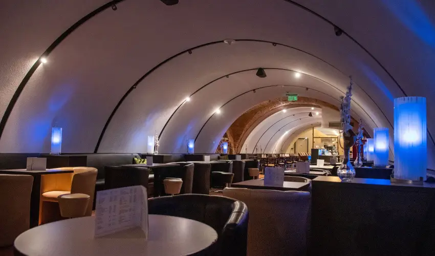 CE Plaza Hotel Si�fok - P�nk�sdi hossz� h�tv�ge Dollyval (min. 3 �j)