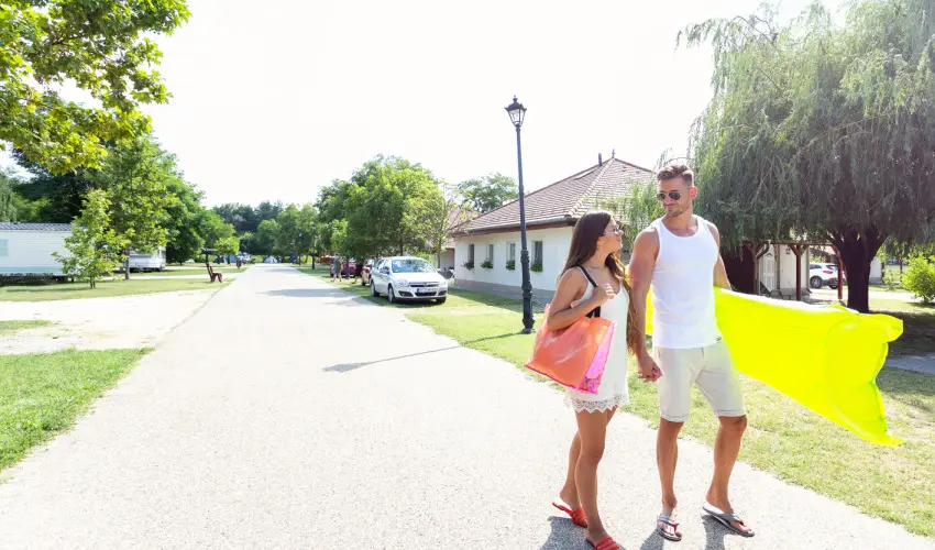 Cegl�df�rd� Apartmanpark �s Kemping Cegl�d - P�nk�sd (min. 2 �j)