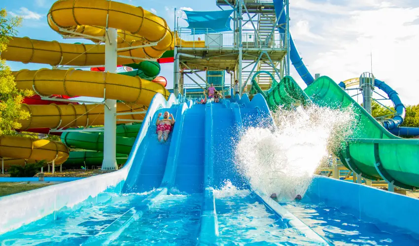 Cegl�df�rd� Apartmanpark �s Kemping Cegl�d - P�nk�sd (min. 2 �j)