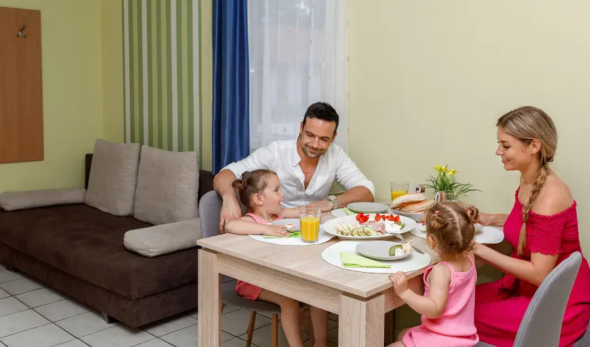 Cegl�df�rd� Apartmanpark �s Kemping Cegl�d - P�nk�sd (min. 2 �j)