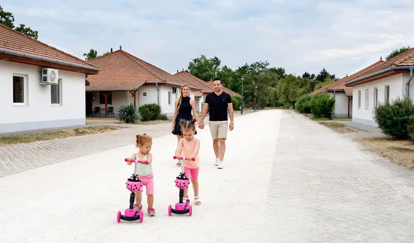 Cegl�df�rd� Apartmanpark �s Kemping Cegl�d - P�nk�sd (min. 2 �j)