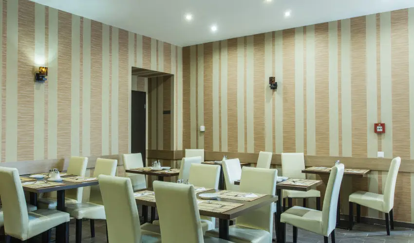 Central Hotel 21 Budapest - Pnksd - teljes elrefizetssel