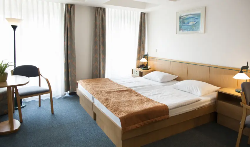 City Hotel Mtys Budapest - Pnksd (min. 3 j)