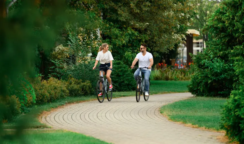 Colosseum Wellness Hotel M�rahalom - P�nk�sd - teljes el�refizet�ssel (min. 3 �j)