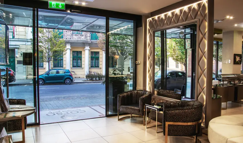 Corso Boutique Hotel Gyula - Pnksd