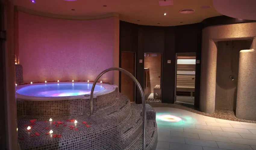 Corso Boutique Hotel Gyula - Pnksd