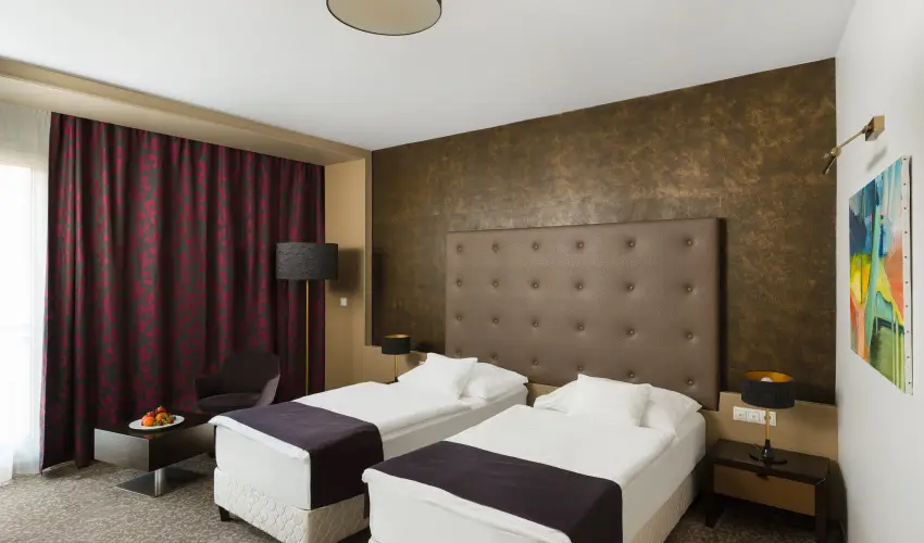 Corso Hotel Pcs Pcs - Pnksd 