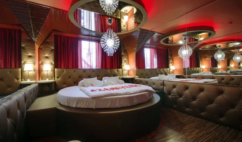 Corvin Hotel Gyula - Pnksd (min. 3 j)