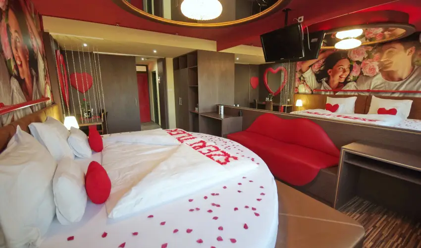 Corvin Hotel Gyula - Pnksd (min. 3 j)