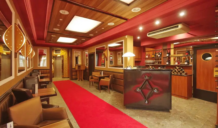Corvin Hotel Gyula - Pnksd (min. 3 j)