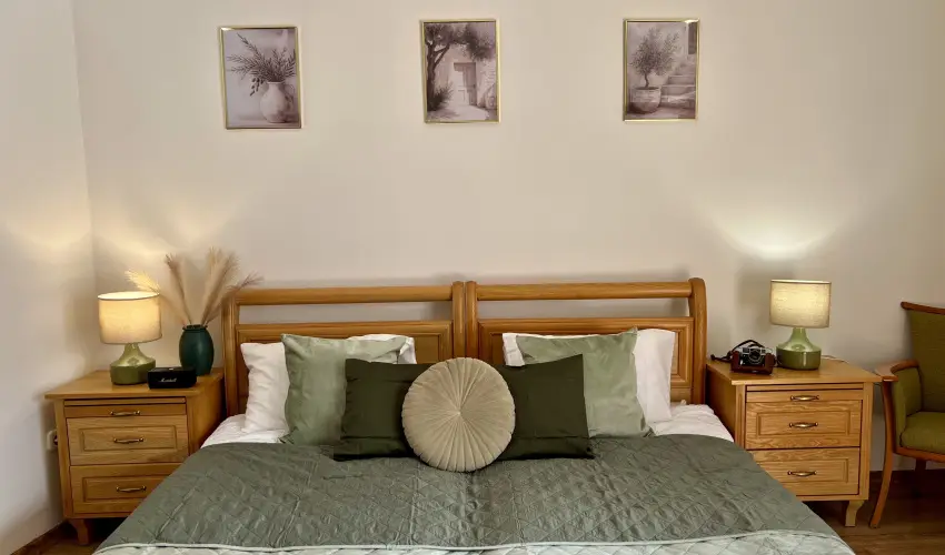 Cottage Apartman Gyula Gyula - Pnksd (min. 2 j)