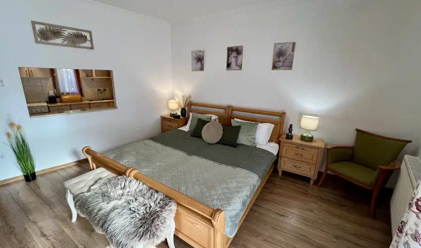 Cottage Apartman Gyula Gyula - Pnksd (min. 2 j)