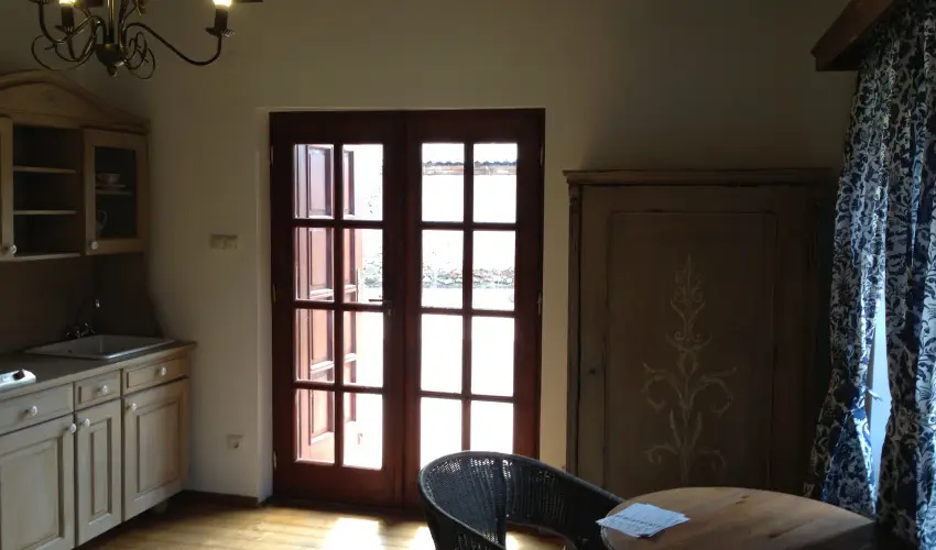 Czirka Vendghz Tolcsva - Pnksd (min. 2 j)