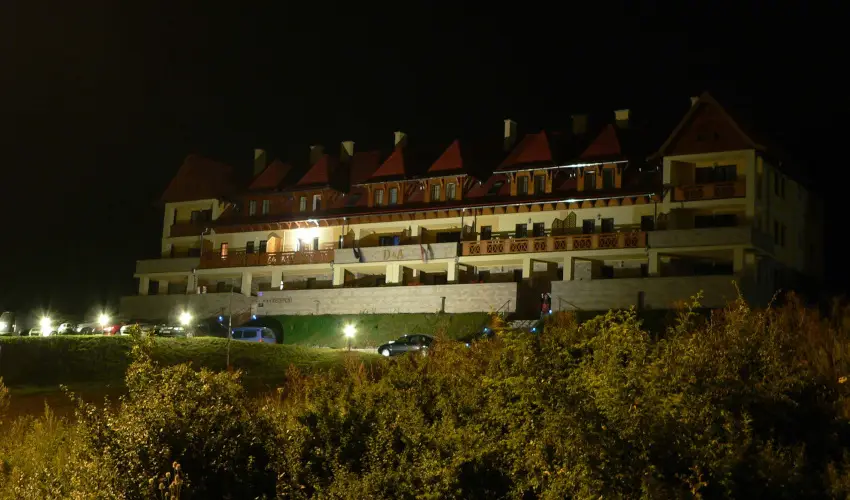 D&A Apartmanh�z Egerszal�k - P�nk�sd 