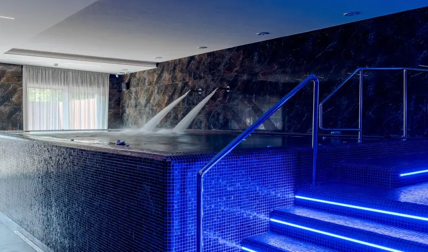 Diamond Panzi Hajdszoboszl - Pnksd