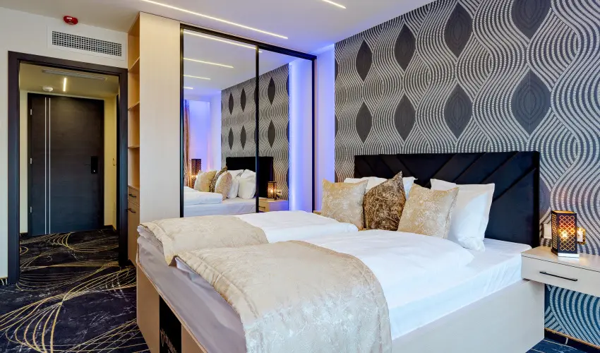 Diamond Panzi Hajdszoboszl - Pnksd