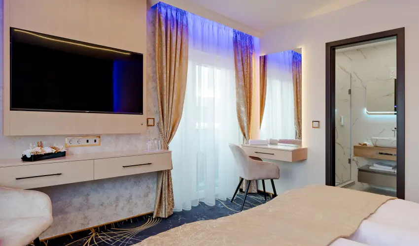 Diamond Panzi Hajdszoboszl - Pnksd