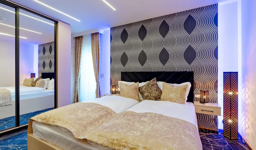 Diamond Panzi Hajdszoboszl - Pnksd