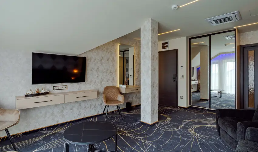 Diamond Panzi Hajdszoboszl - Pnksd