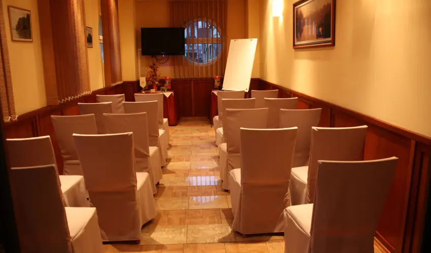 Dm Hotel Szeged - Pnksd 