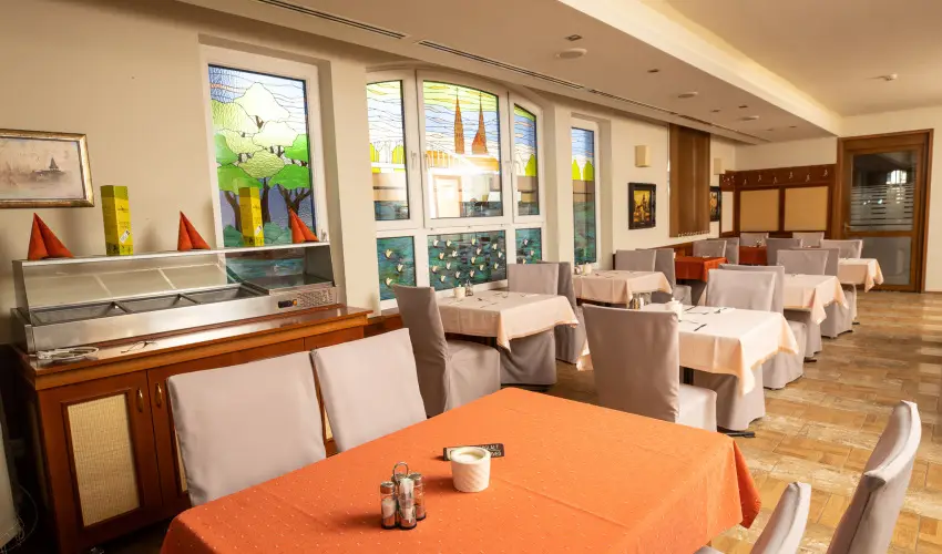 Dm Hotel Szeged - Pnksd 