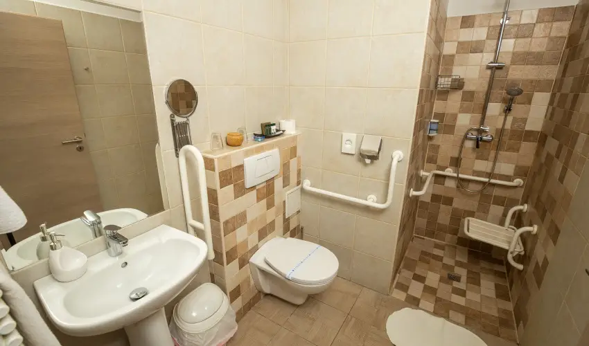 Dm Hotel Szeged - Pnksd 