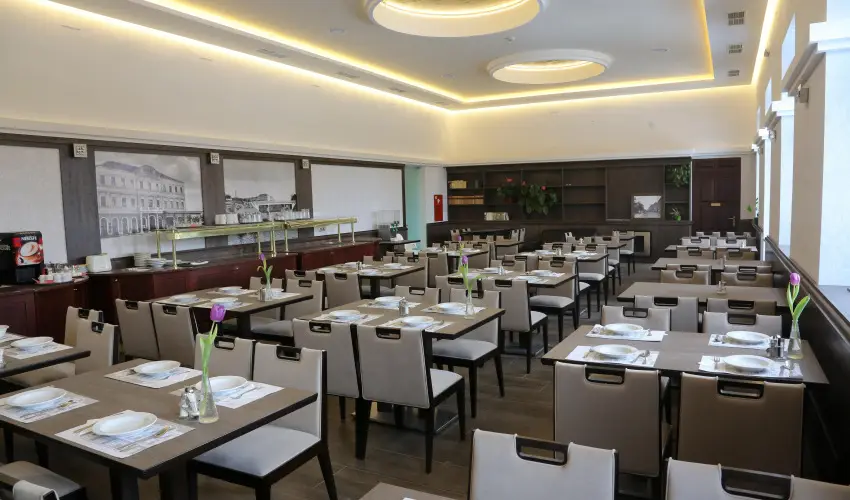 Duna Wellness Hotel Baja - Pnksd 