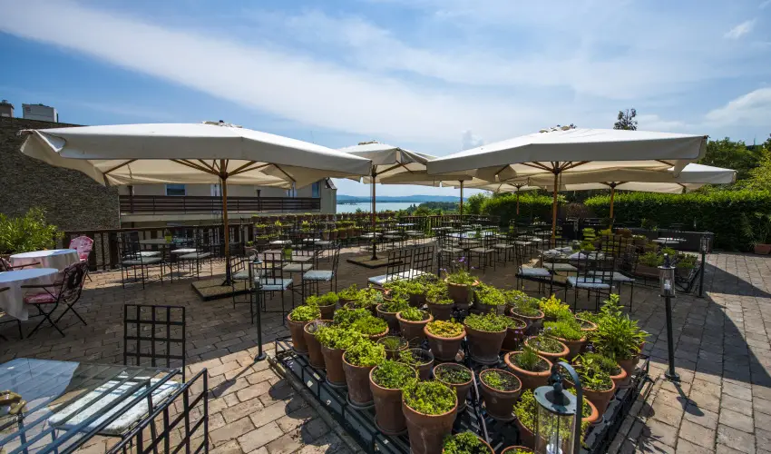 Echo Residence All Suite Hotel Tihany - Pnksd